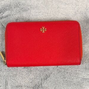 PRISTINE Tory Burch Emerson Medium Zip Around Wallet - Bright Red